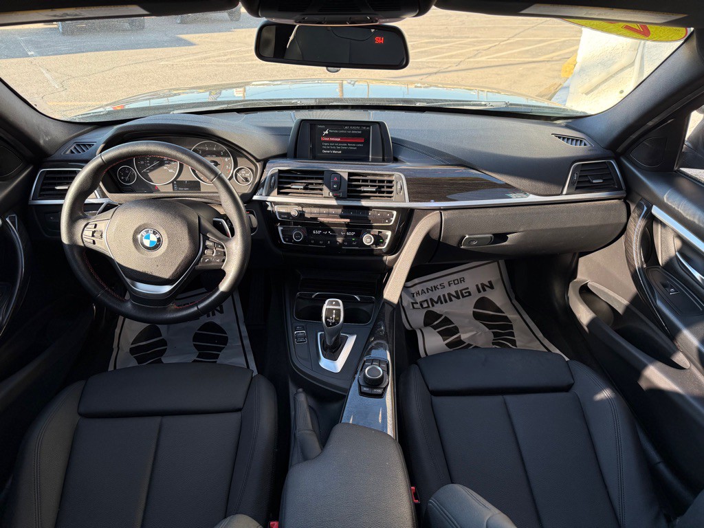 2018 BMW 3 Series Image 14