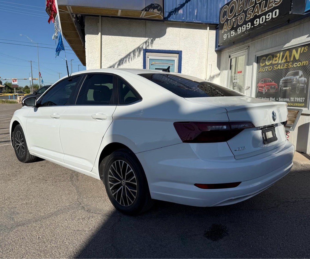 2021 Volkswagen Jetta Image 3