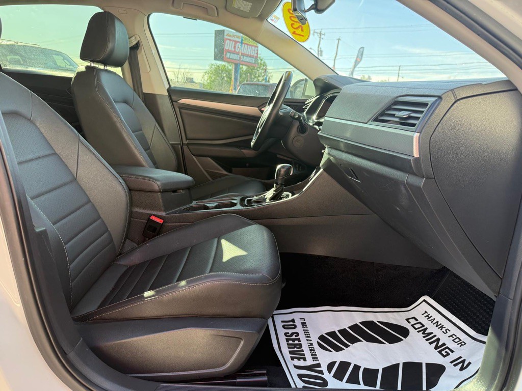 2021 Volkswagen Jetta Image 14