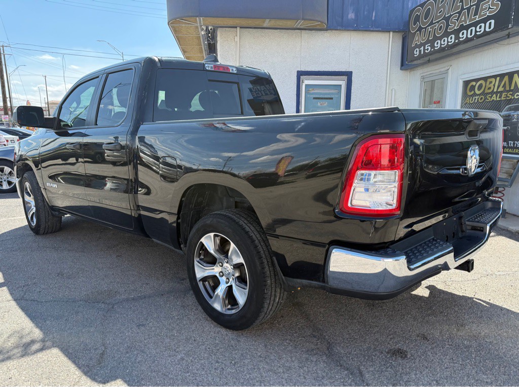 2019 RAM 1500 Image 3