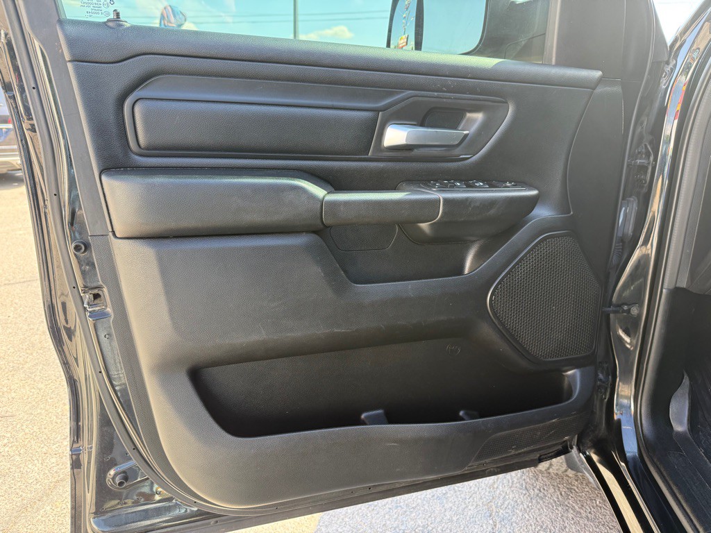 2019 RAM 1500 Image 9