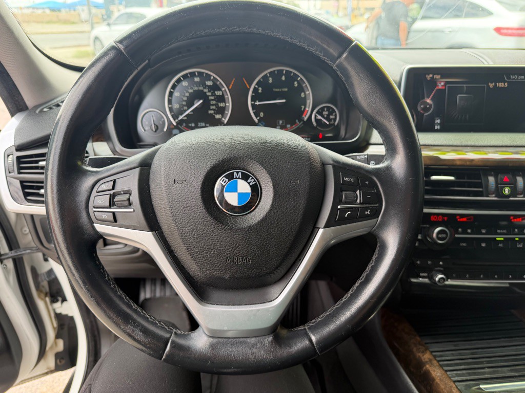2016 BMW X5 Image 17