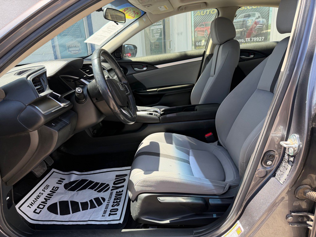 2018 Honda Civic Image 10