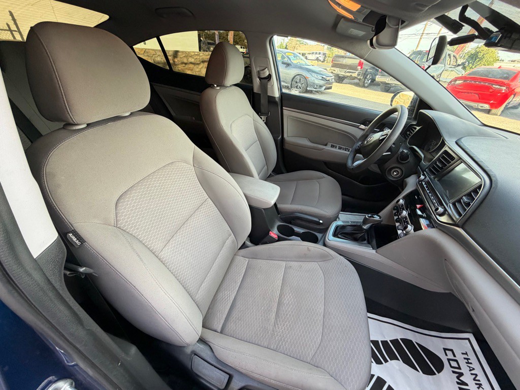 2020 Hyundai Elantra Image 13