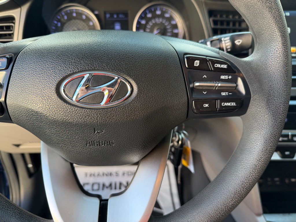 2020 Hyundai Elantra Image 16