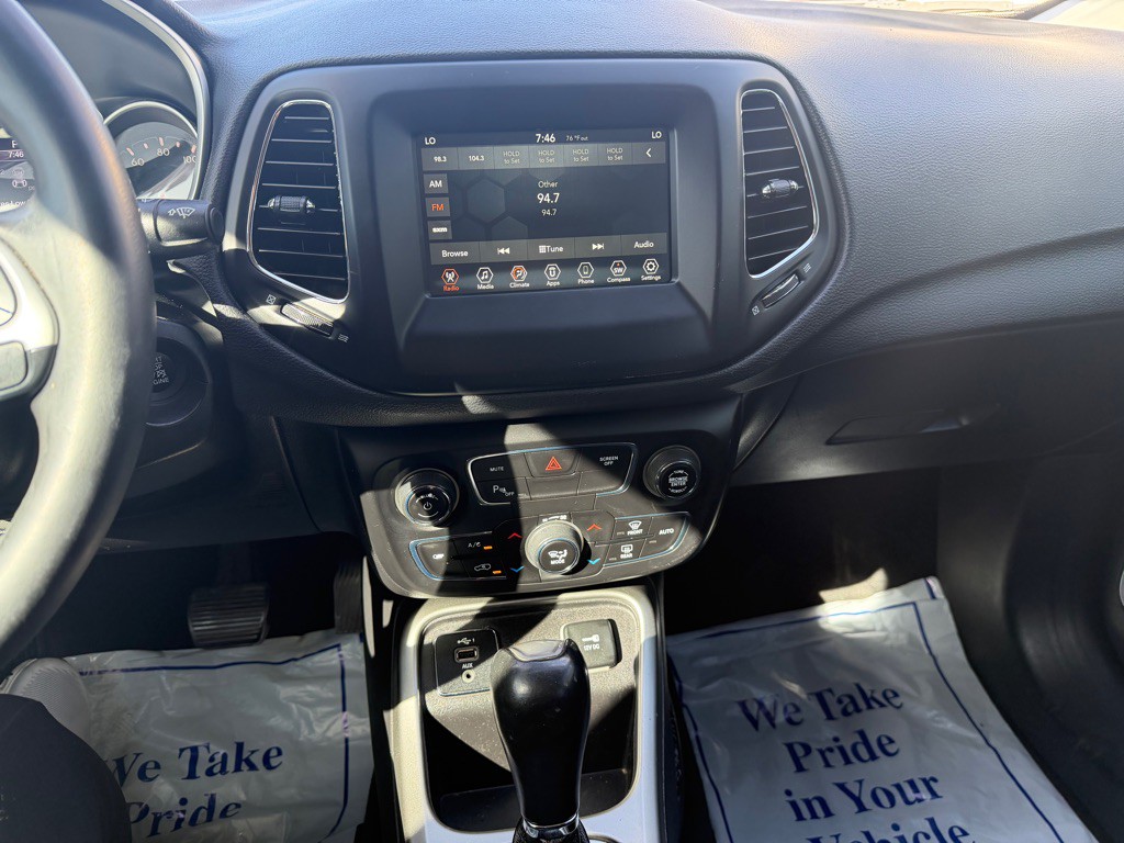 2019 Jeep Compass Image 21