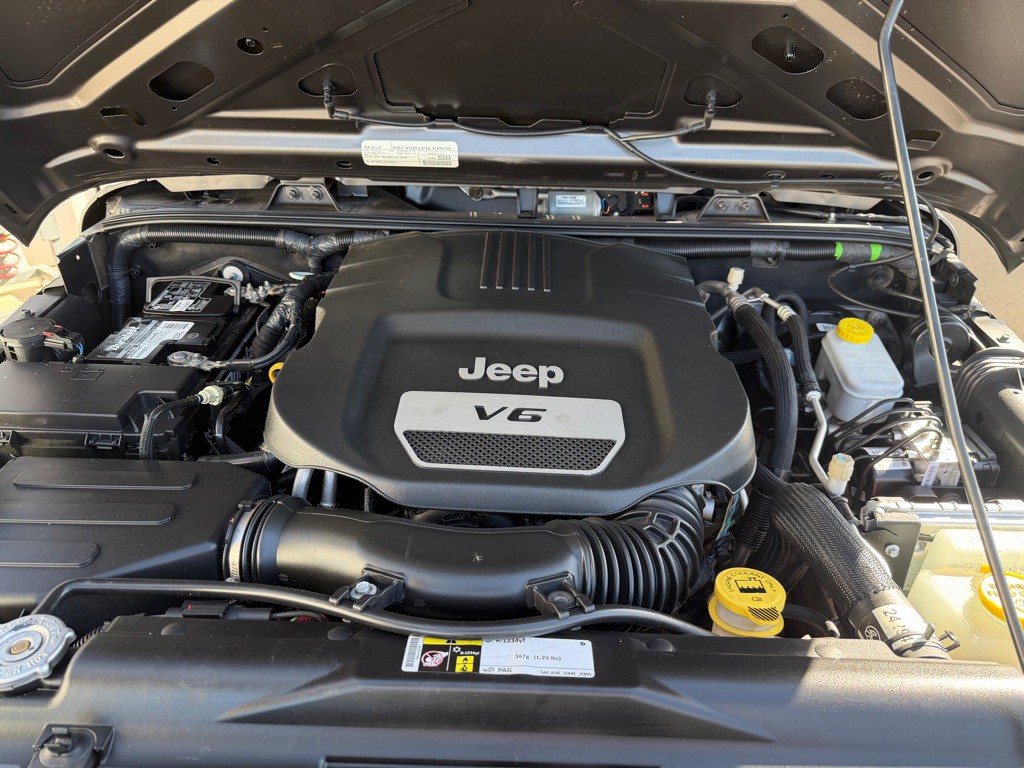 2016 Jeep Wrangler Unlimited Image 22