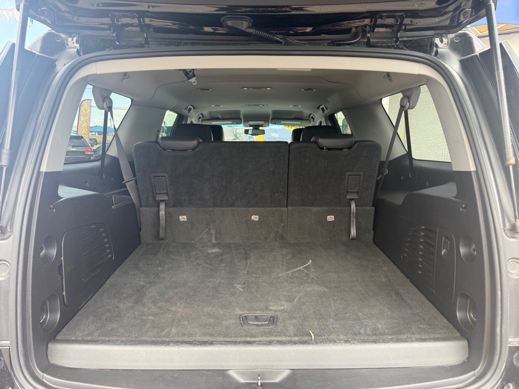 2020 Chevrolet Suburban Image 9