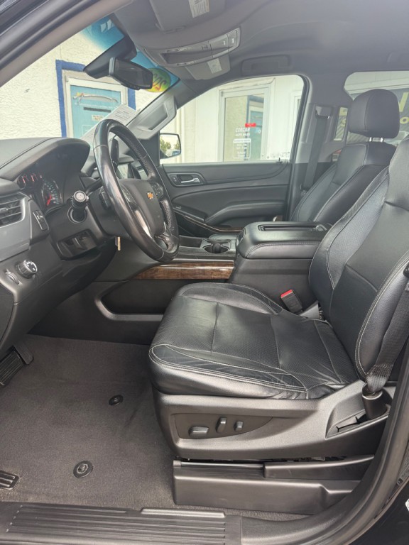 2020 Chevrolet Suburban Image 13