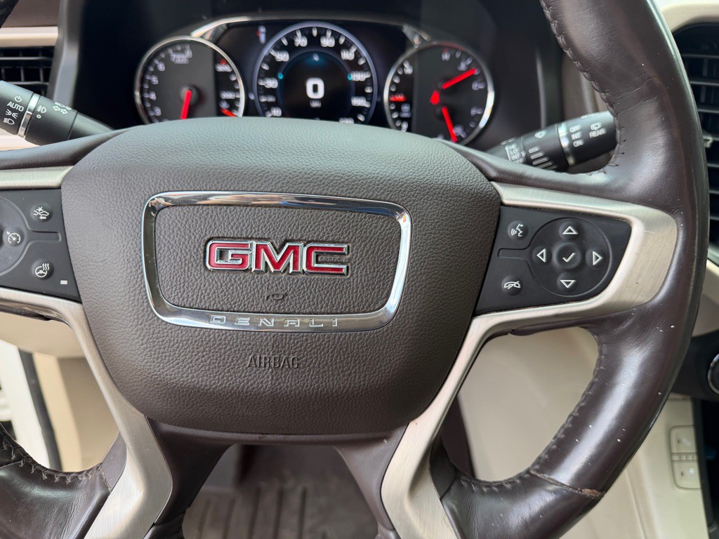 2017 GMC Acadia Image 26