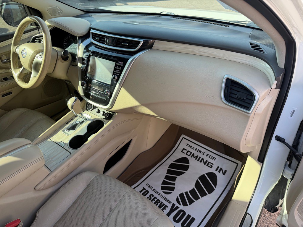 2015 Nissan Murano Image 16