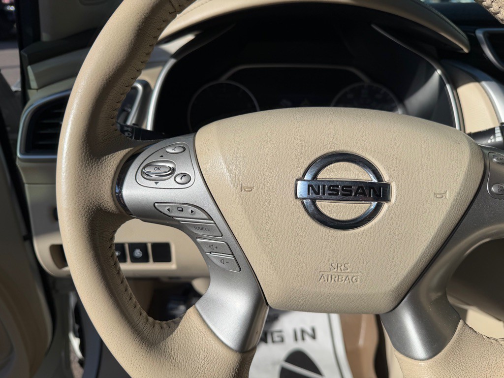 2015 Nissan Murano Image 18