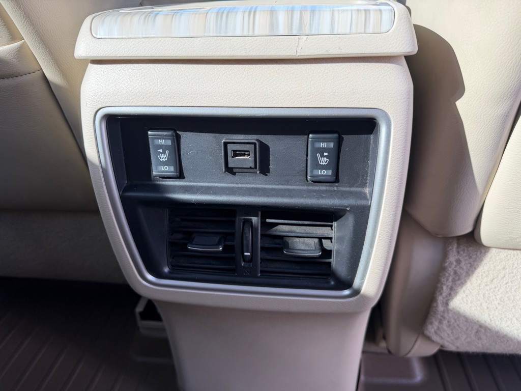 2015 Nissan Murano Image 22