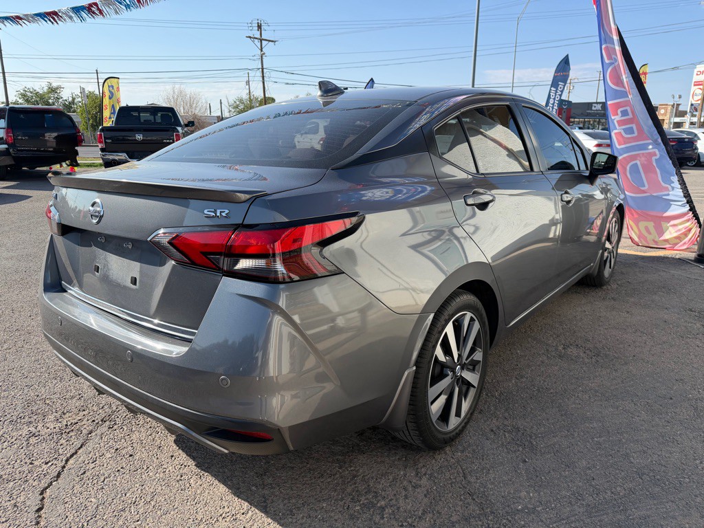 2020 Nissan Versa Image 5