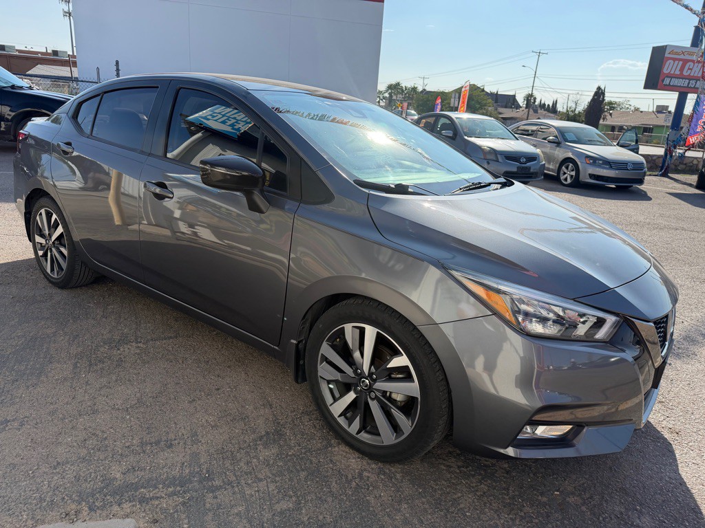 2020 Nissan Versa Image 7