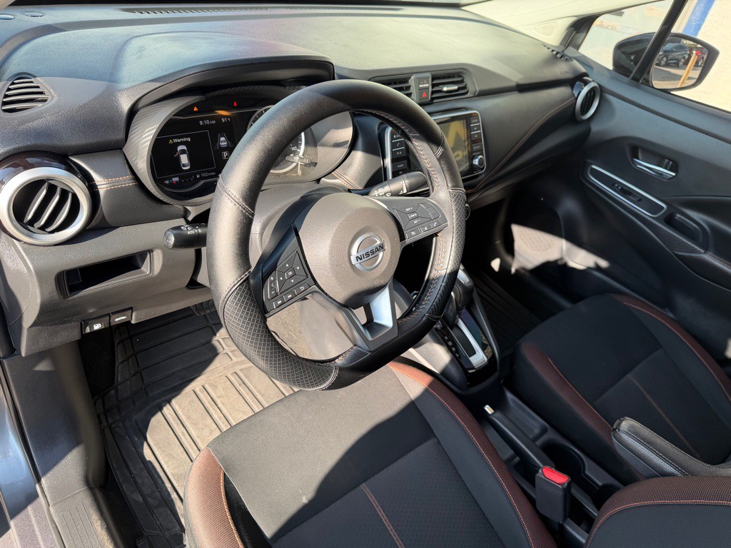 2020 Nissan Versa Image 15