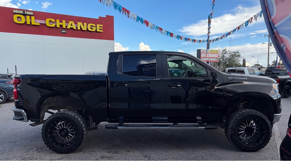 2023 Chevrolet Silverado 1500 Image 4
