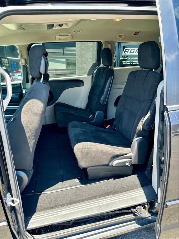 2016 Dodge Grand Caravan Image 16