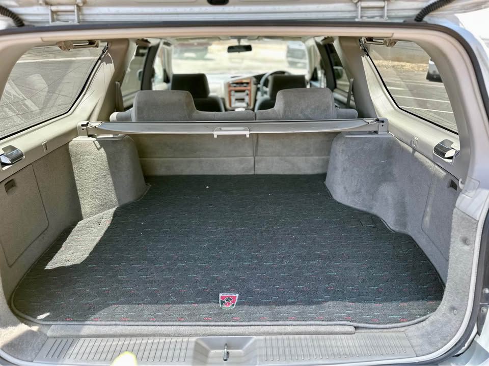 1997 Nissan Stagea Image 4