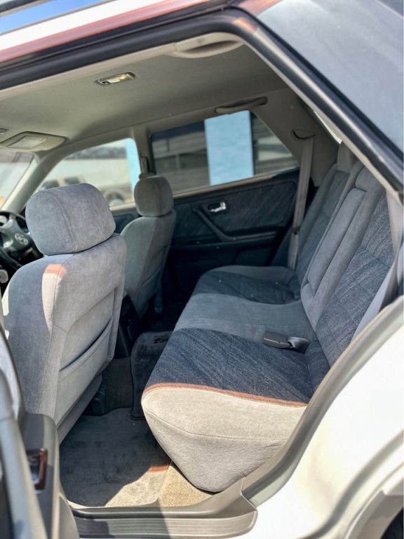1997 Nissan Stagea Image 10