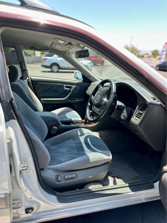 1997 Nissan Stagea Image 13