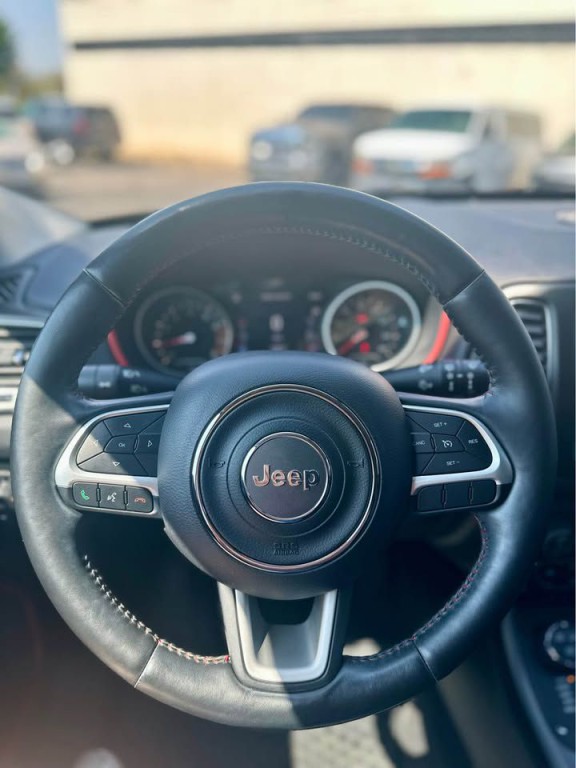 2018 Jeep Compass Image 10
