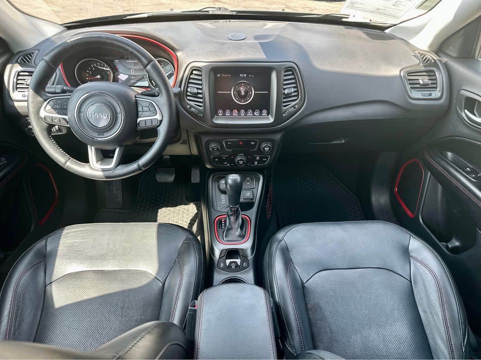 2018 Jeep Compass Image 19