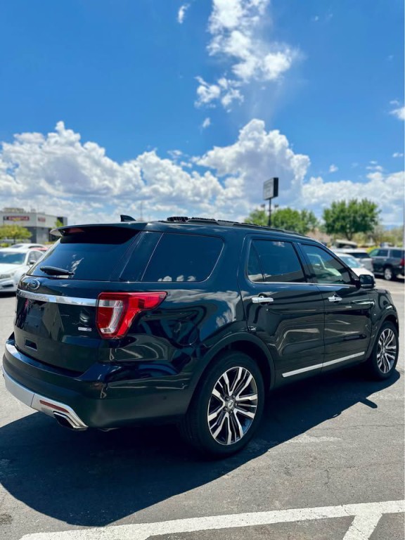 2016 Ford Explorer Image 5