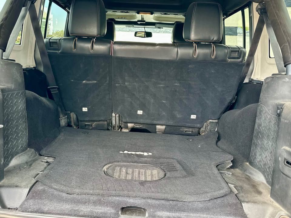 2015 Jeep Wrangler Unlimited Image 4