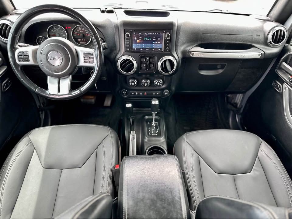2015 Jeep Wrangler Unlimited Image 16