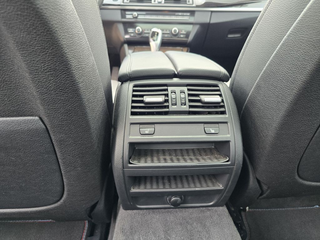 2014 BMW 5 Series Image 22