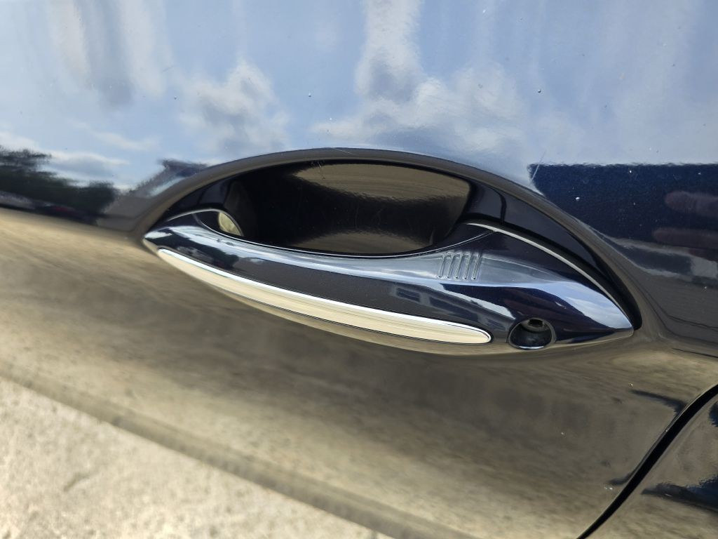 2014 BMW 5 Series Image 23
