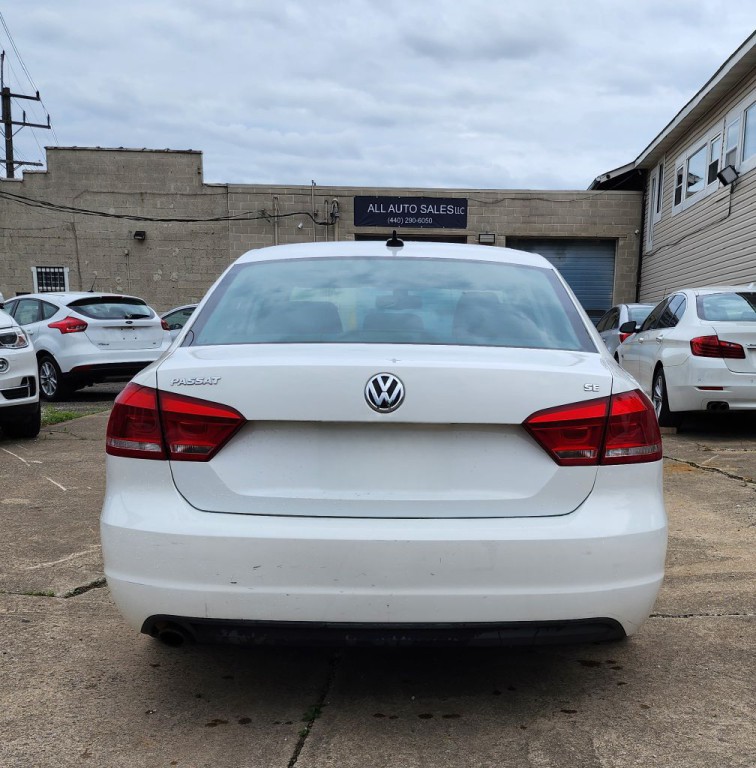 2013 Volkswagen Passat Image 6