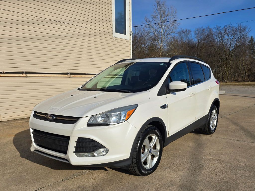2014 Ford Escape Image 2