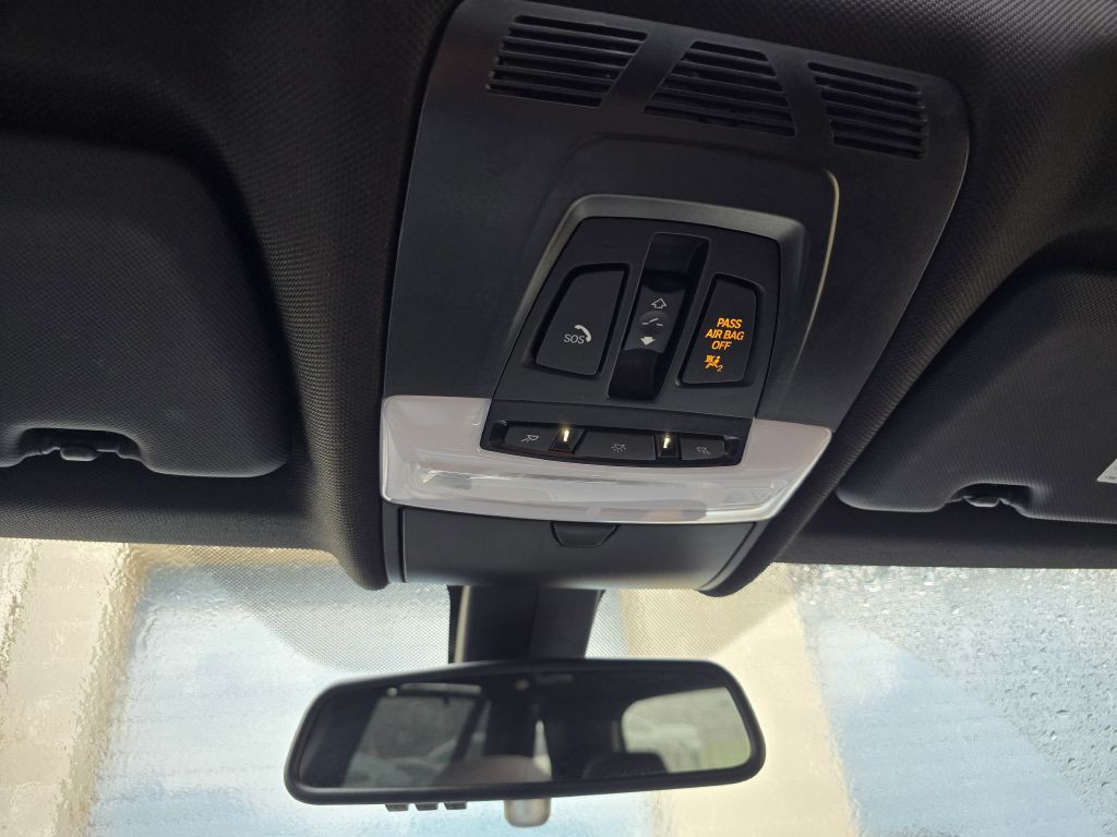 2017 BMW X5 Image 12