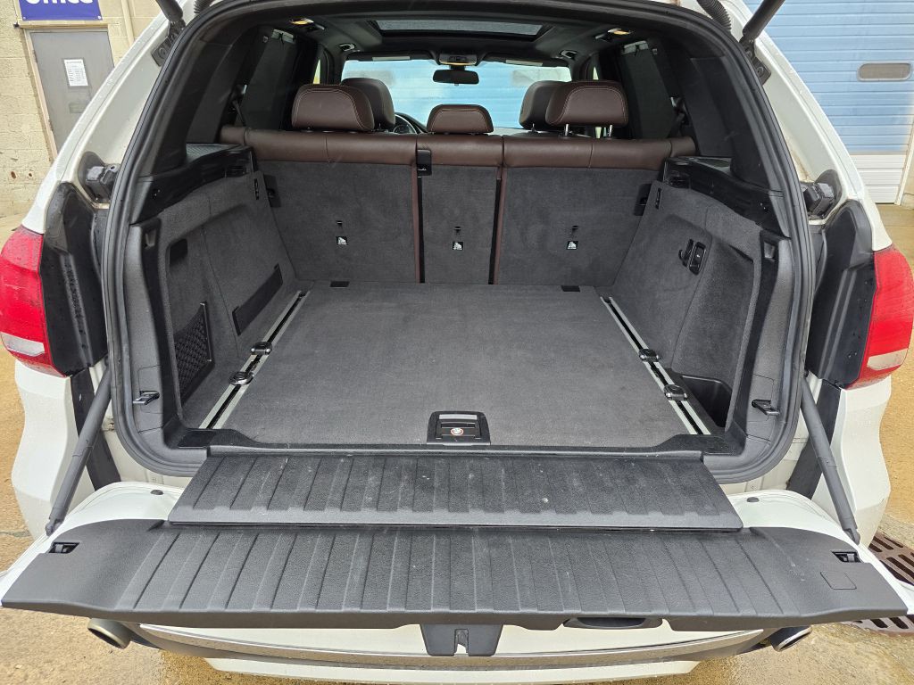 2017 BMW X5 Image 19