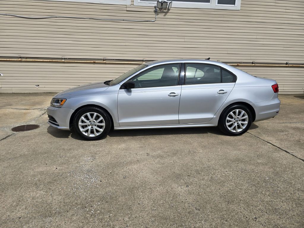 2015 Volkswagen Jetta Image 3