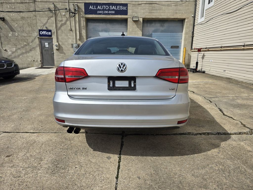 2015 Volkswagen Jetta Image 5