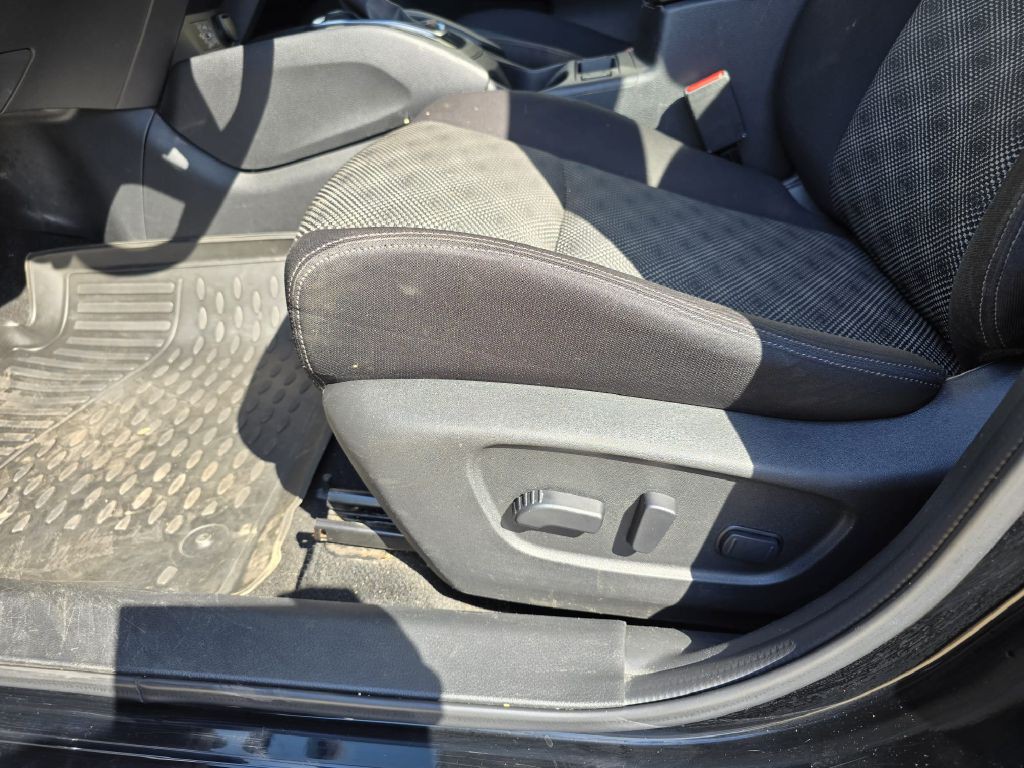 2020 Nissan Rogue Image 19