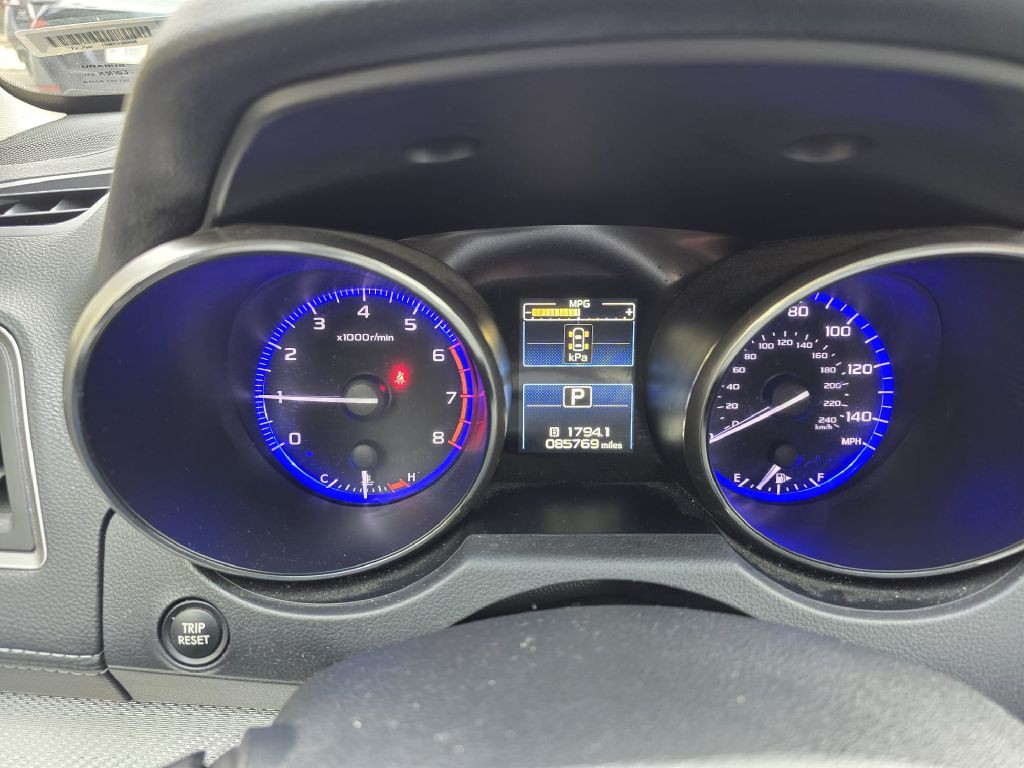 2018 Subaru Legacy Image 13