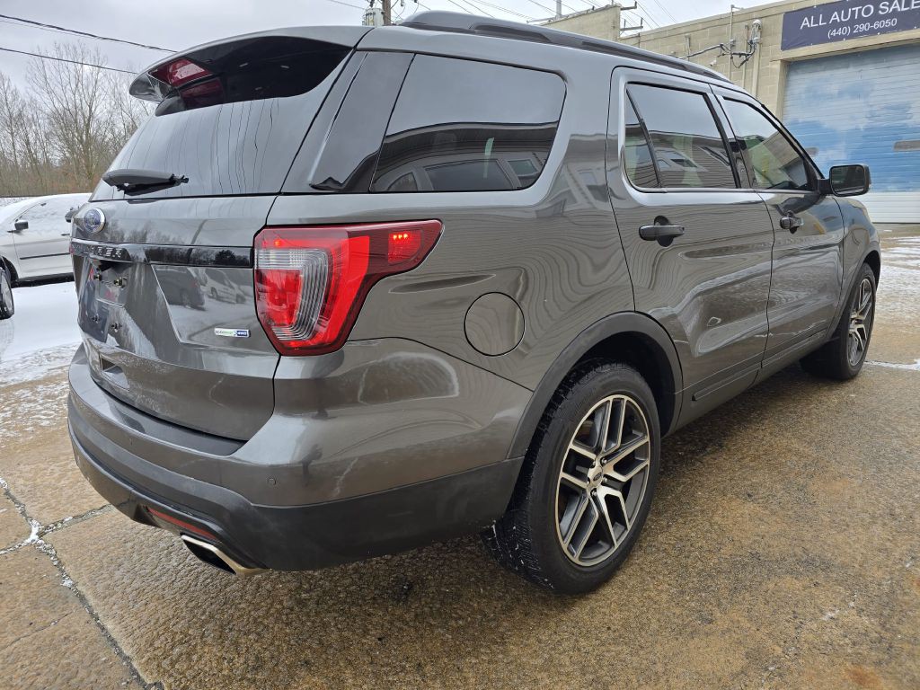 2017 Ford Explorer Image 6