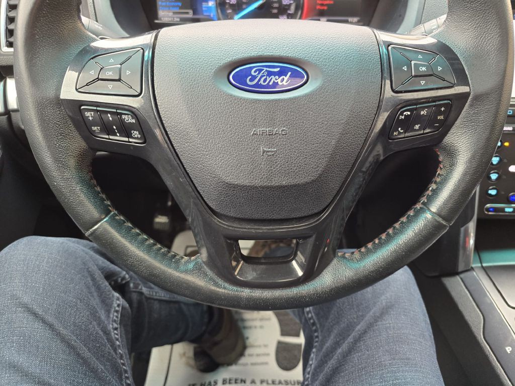2017 Ford Explorer Image 19