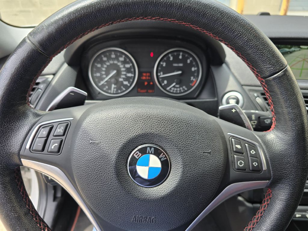 2014 BMW X1 Image 10