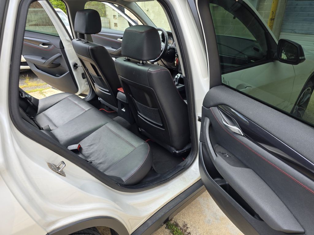 2014 BMW X1 Image 15