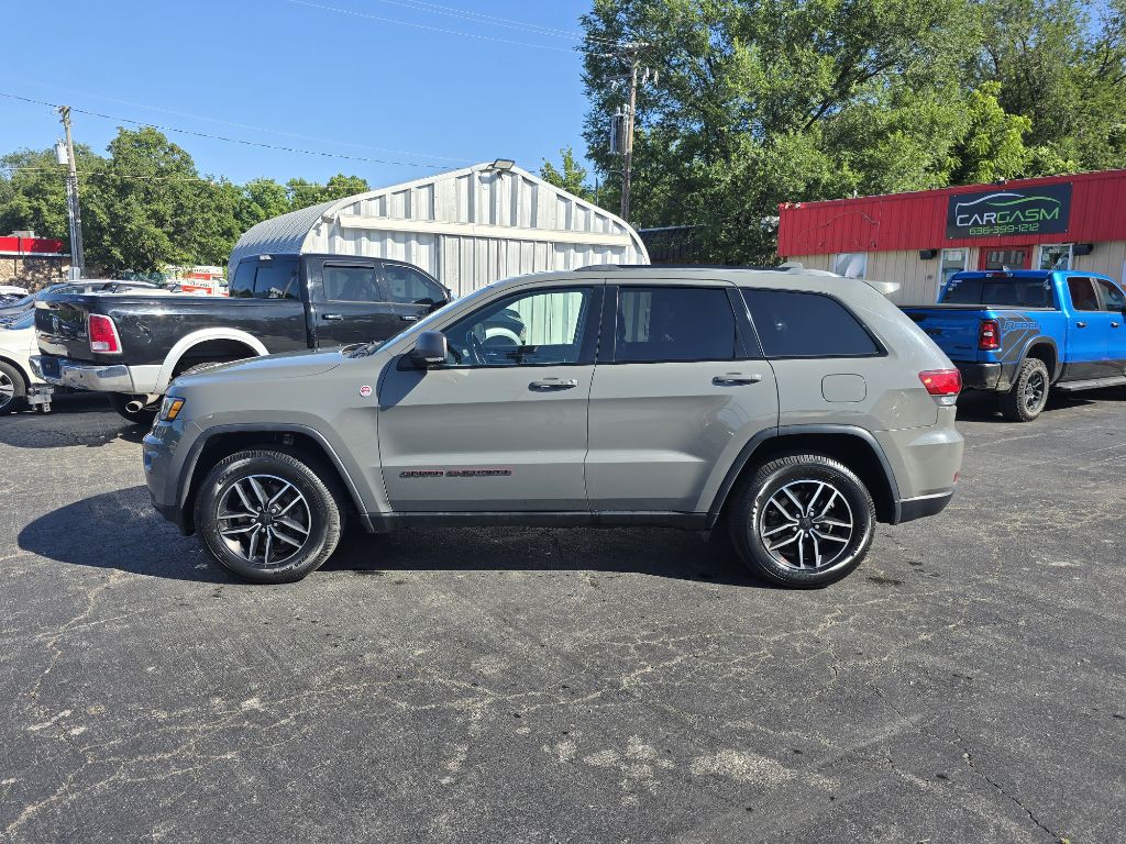2021 Jeep Grand Cherokee Image 2