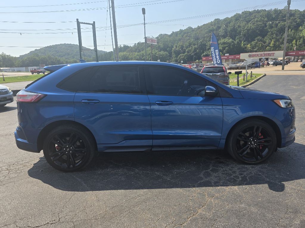 2019 Ford Edge Image 6