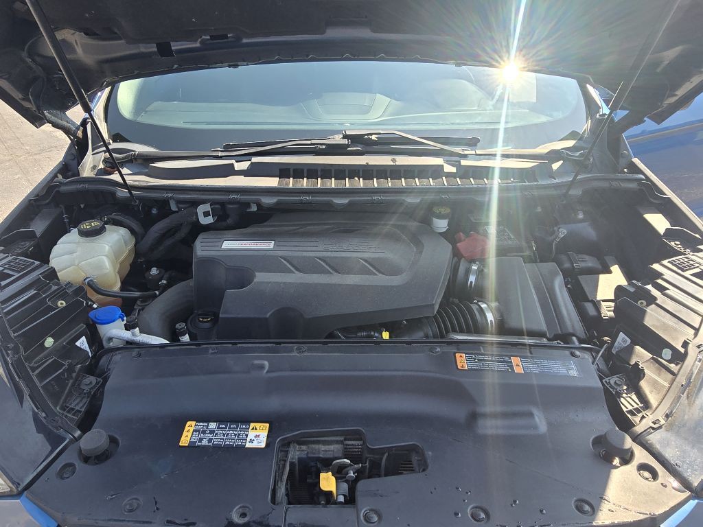 2019 Ford Edge Image 18
