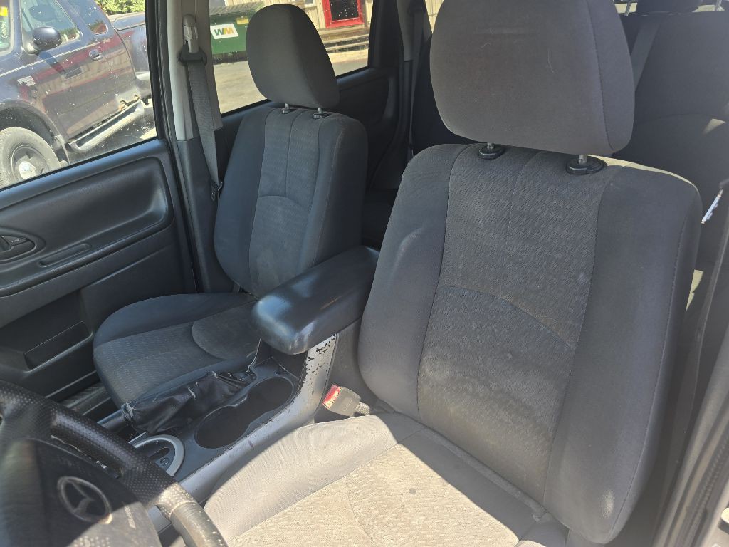2006 Mazda Tribute Image 10