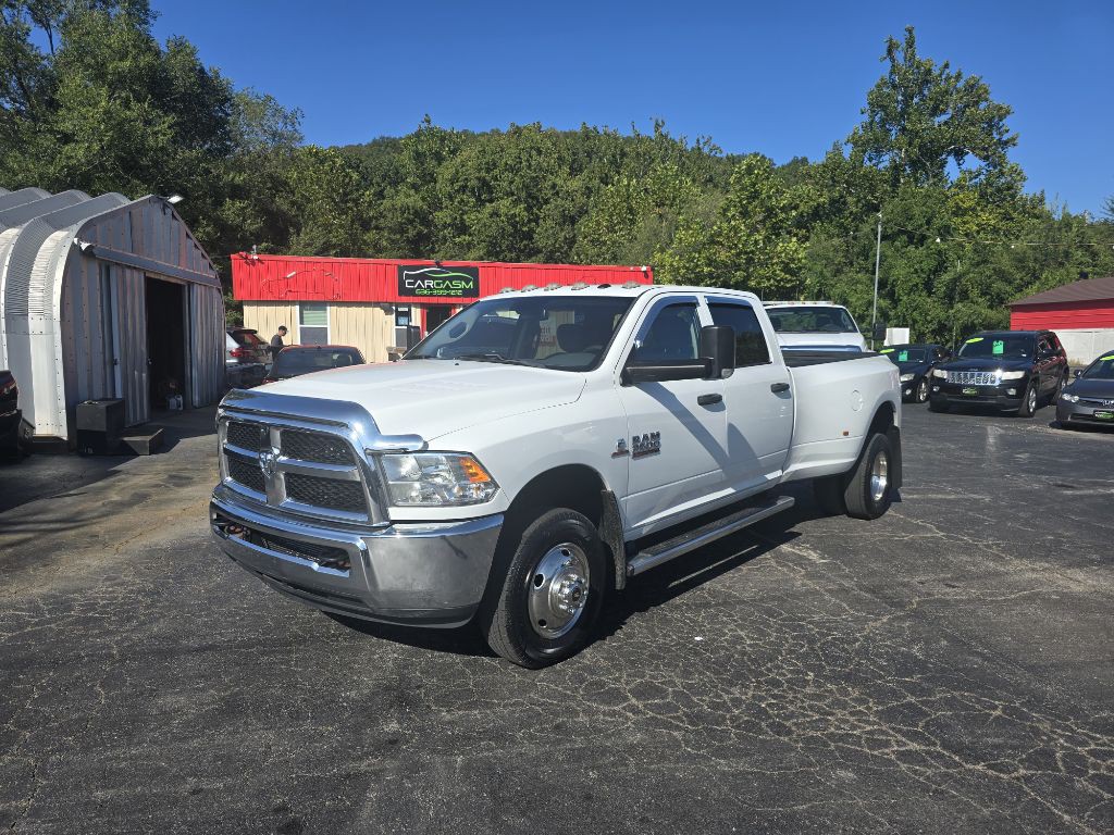 2016 RAM 3500 Image 1