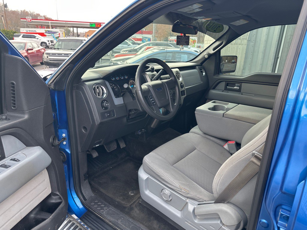 2014 Ford F-150 Image 9